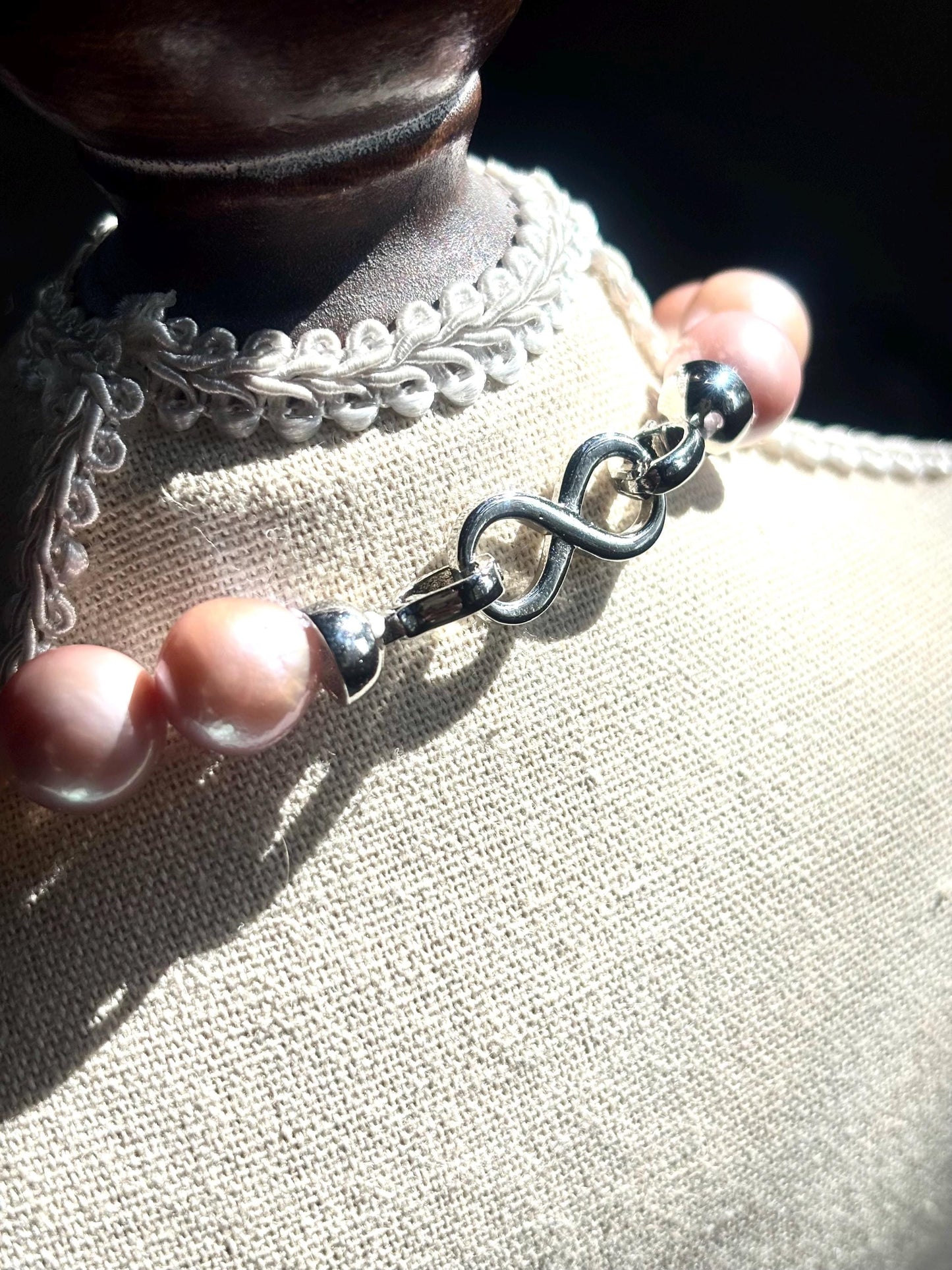 Peony Whisper – Light Blush Baroque Pearl Necklace