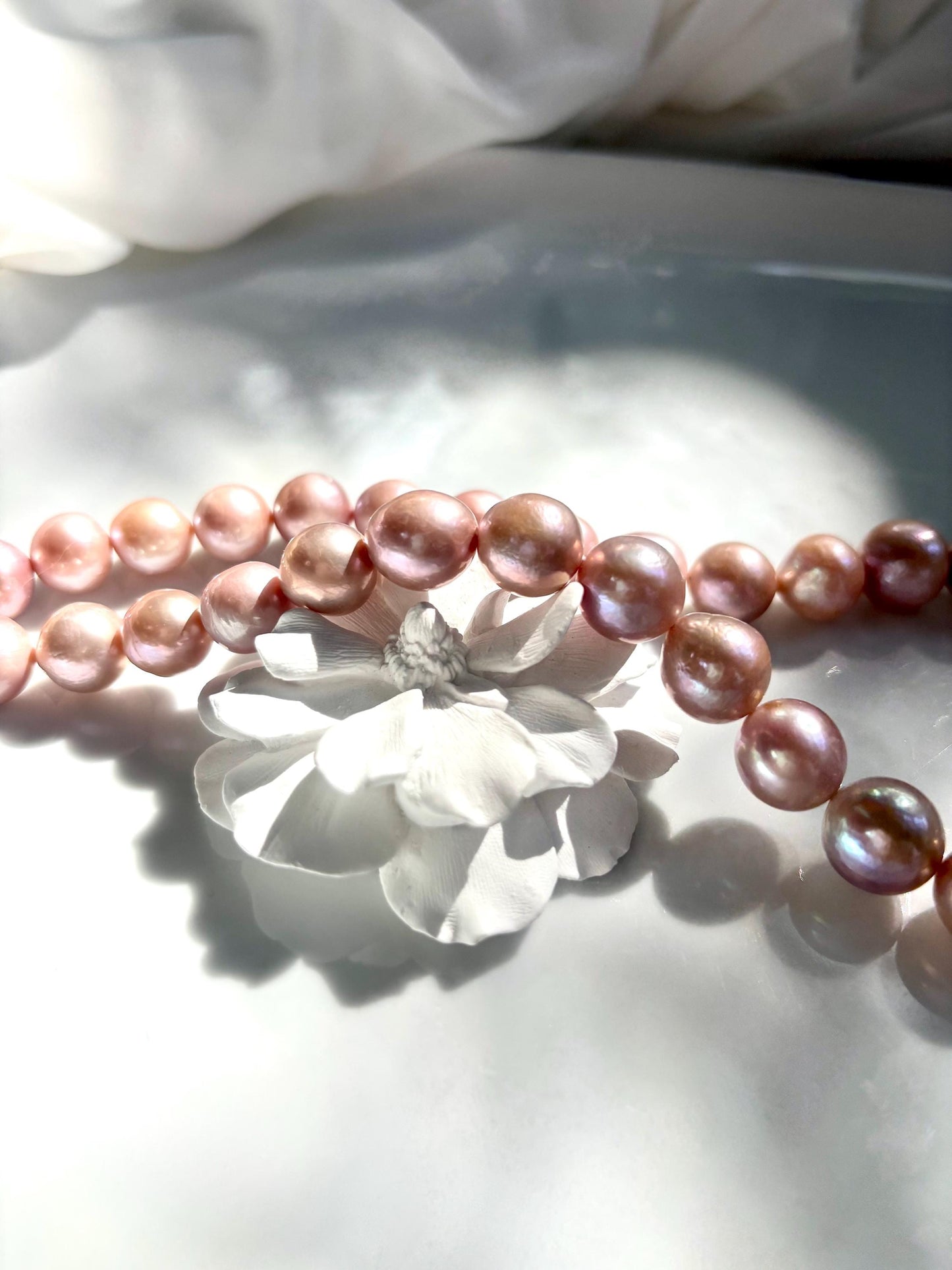 Peony Whisper – Light Blush Baroque Pearl Necklace