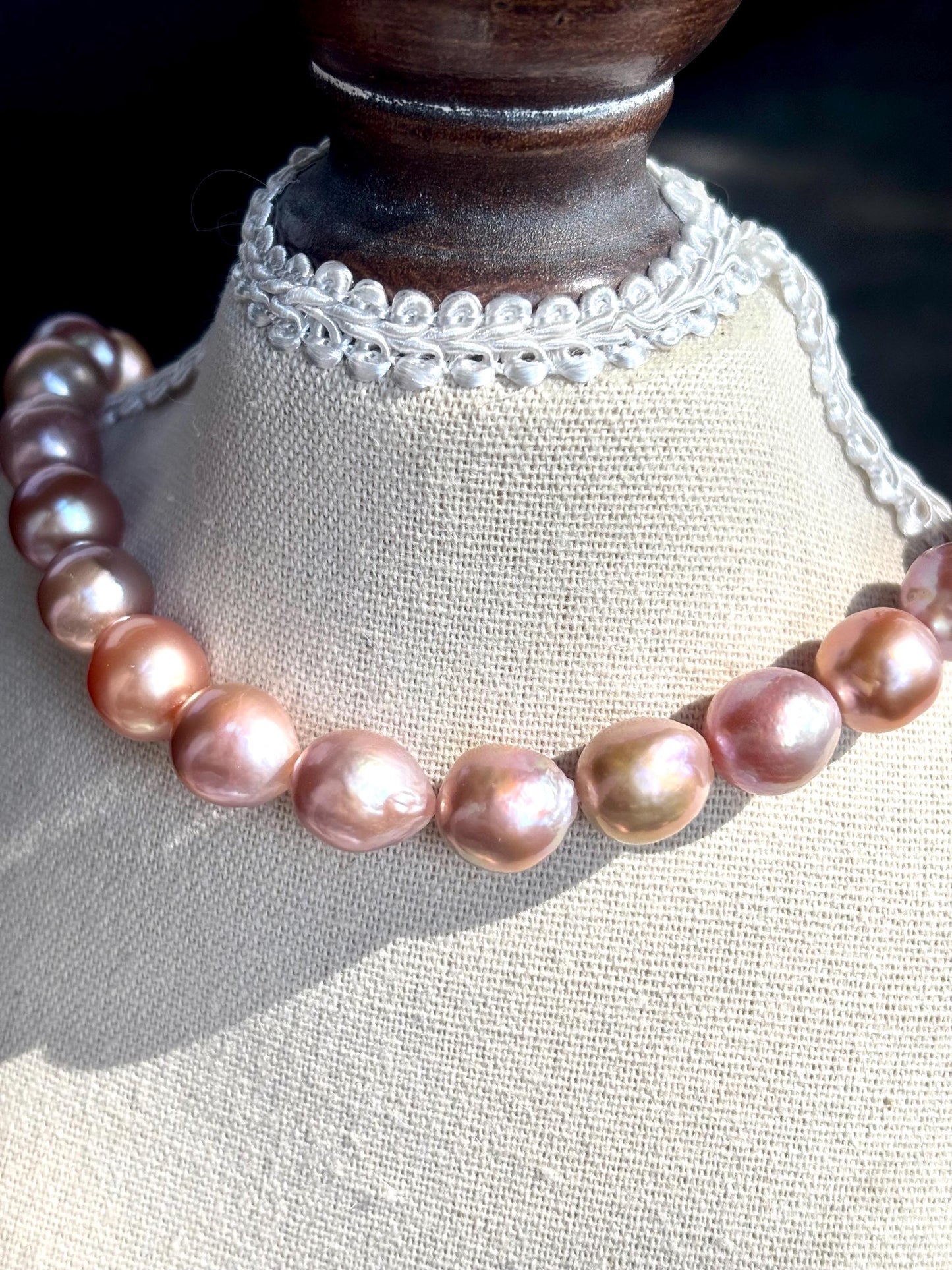 Rose Twilight – Baroque Pearl Necklace