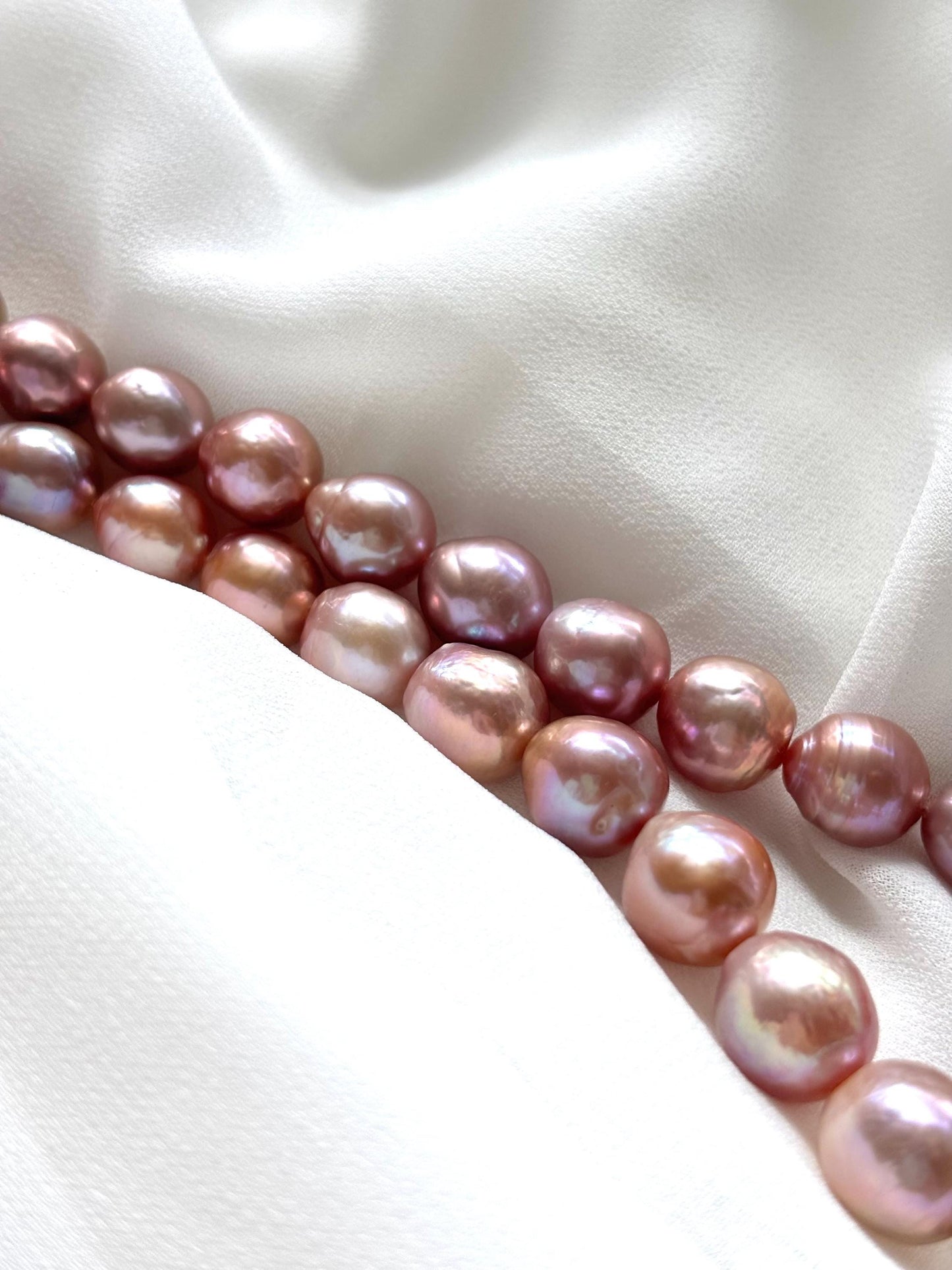 Rose Twilight – Baroque Pearl Necklace