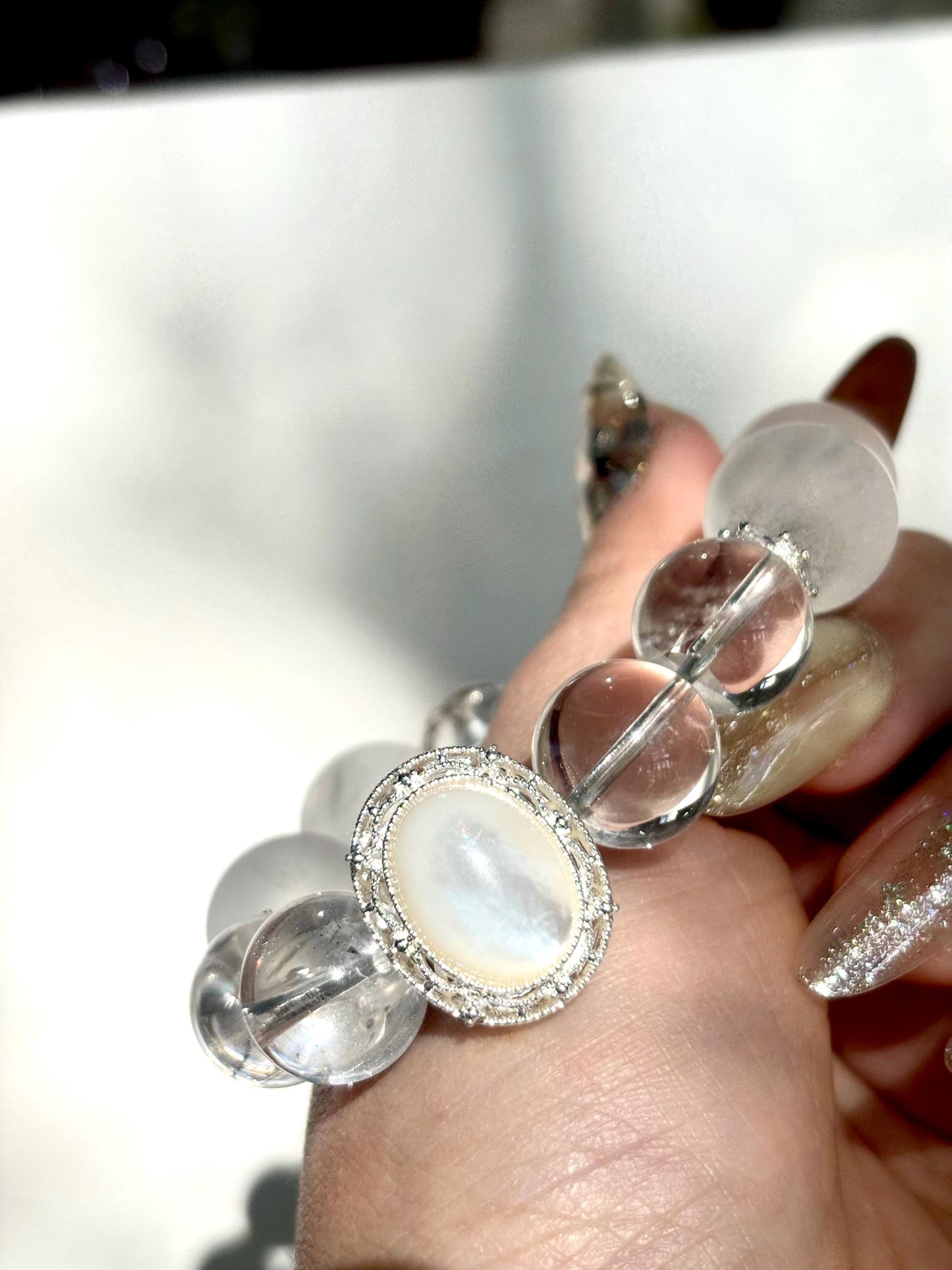 Moon Whisper - Clear Quartz x Mother of Pearl Bracelet