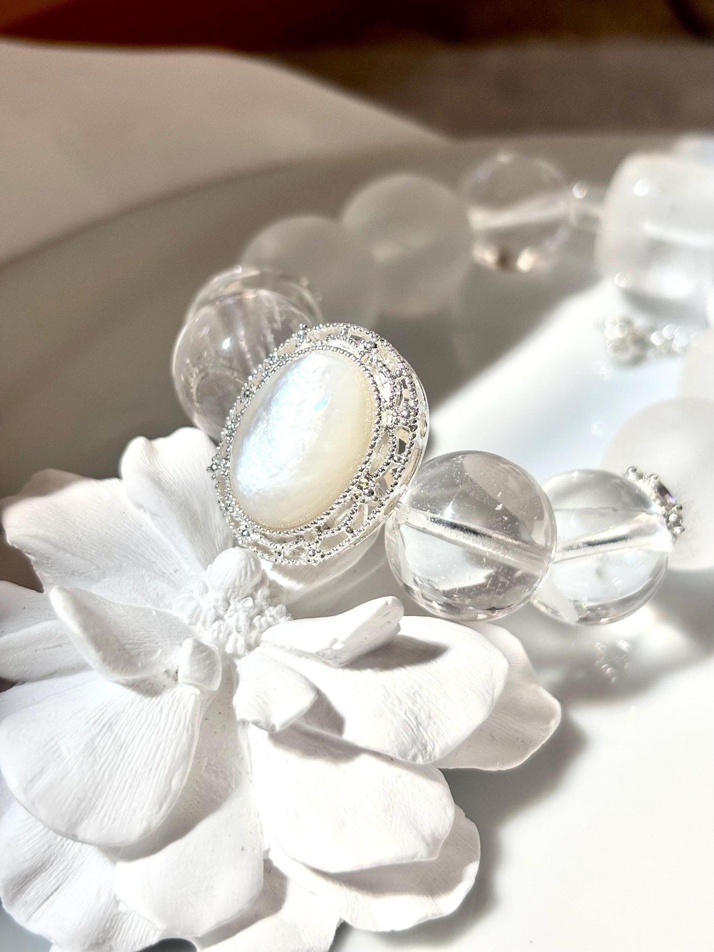 Moon Whisper - Clear Quartz x Mother of Pearl Bracelet