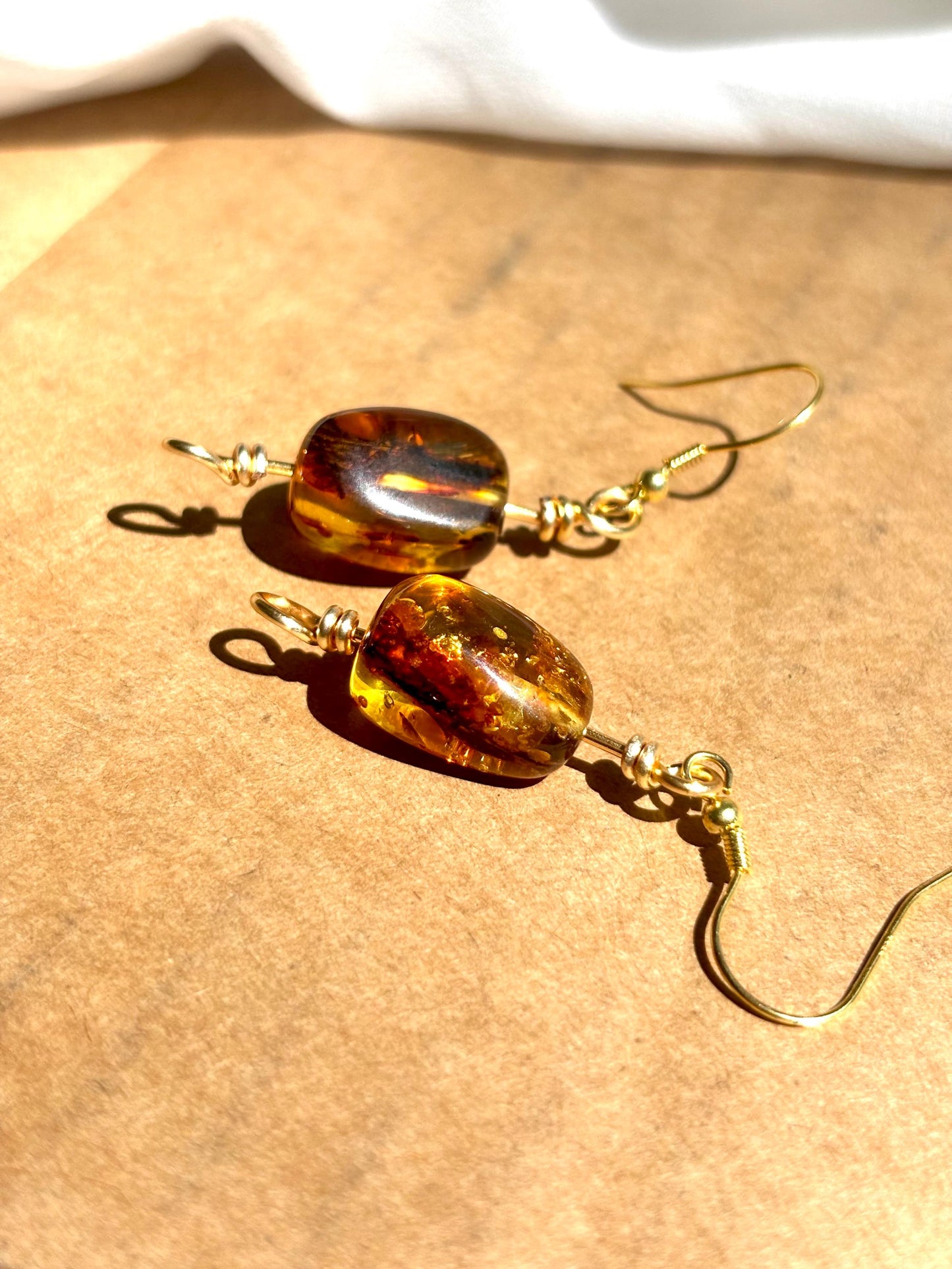 Elegant Chunky Natural Amber Dangling Gold-Plated 925 Sterling Silver Wire Earrings