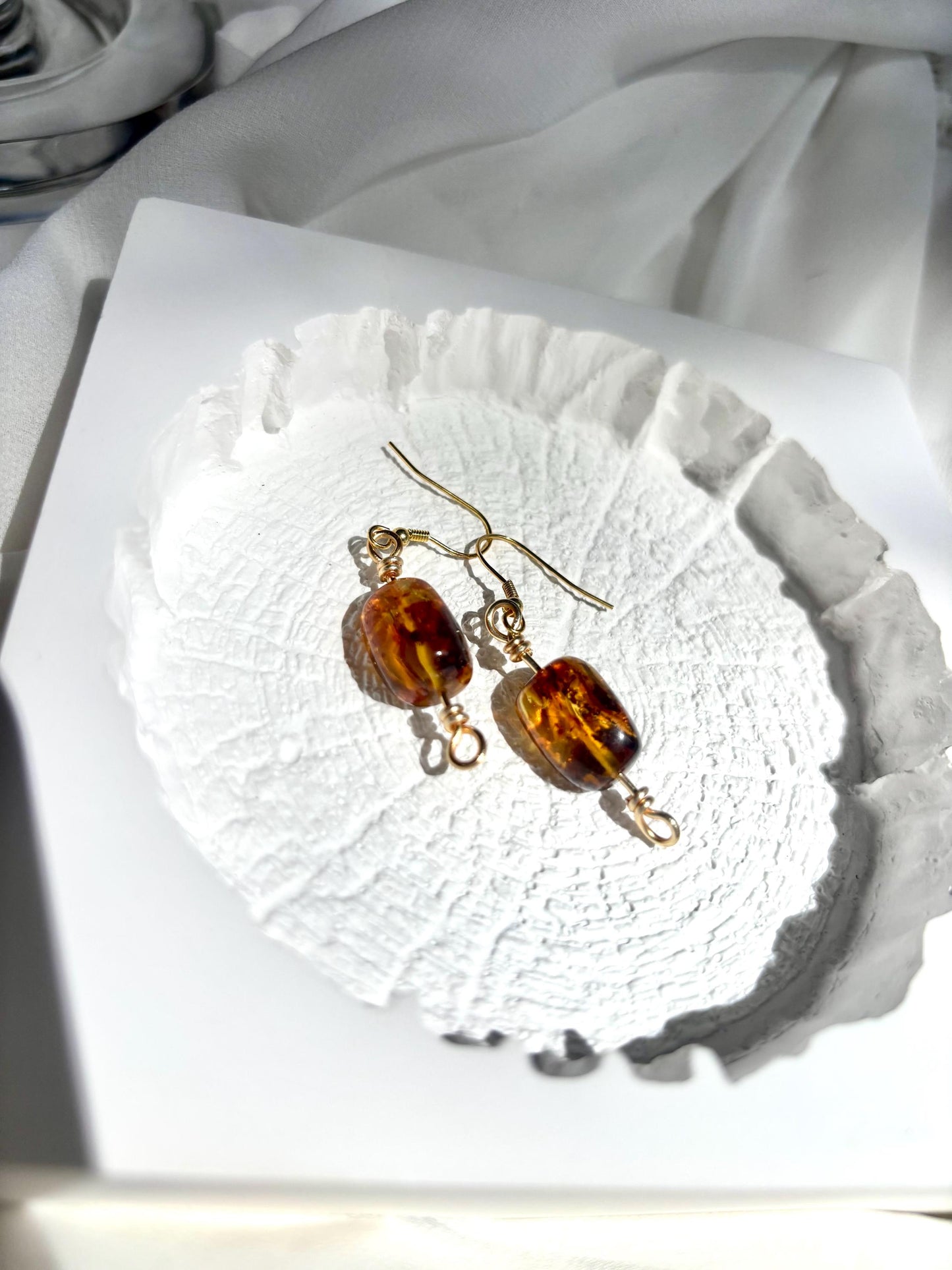 Elegant Chunky Natural Amber Dangling Gold-Plated 925 Sterling Silver Wire Earrings
