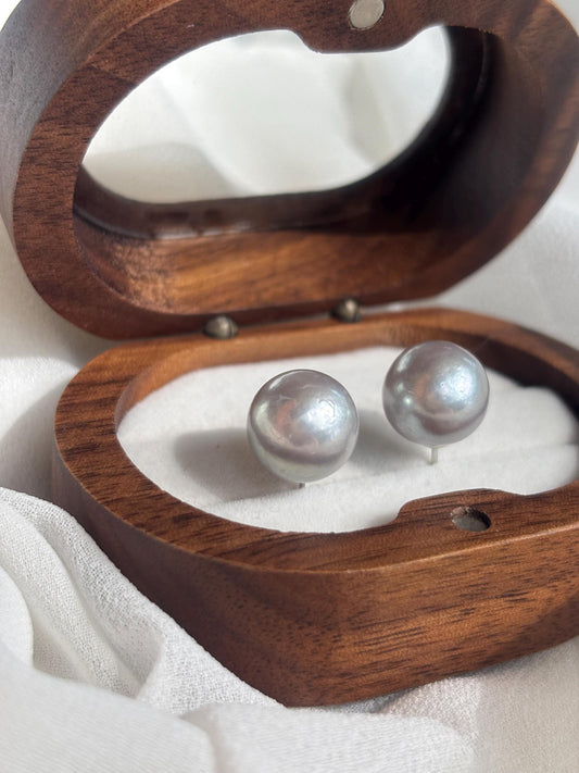 River Lune - Grey Silver Luster Pearl Stud Earrings