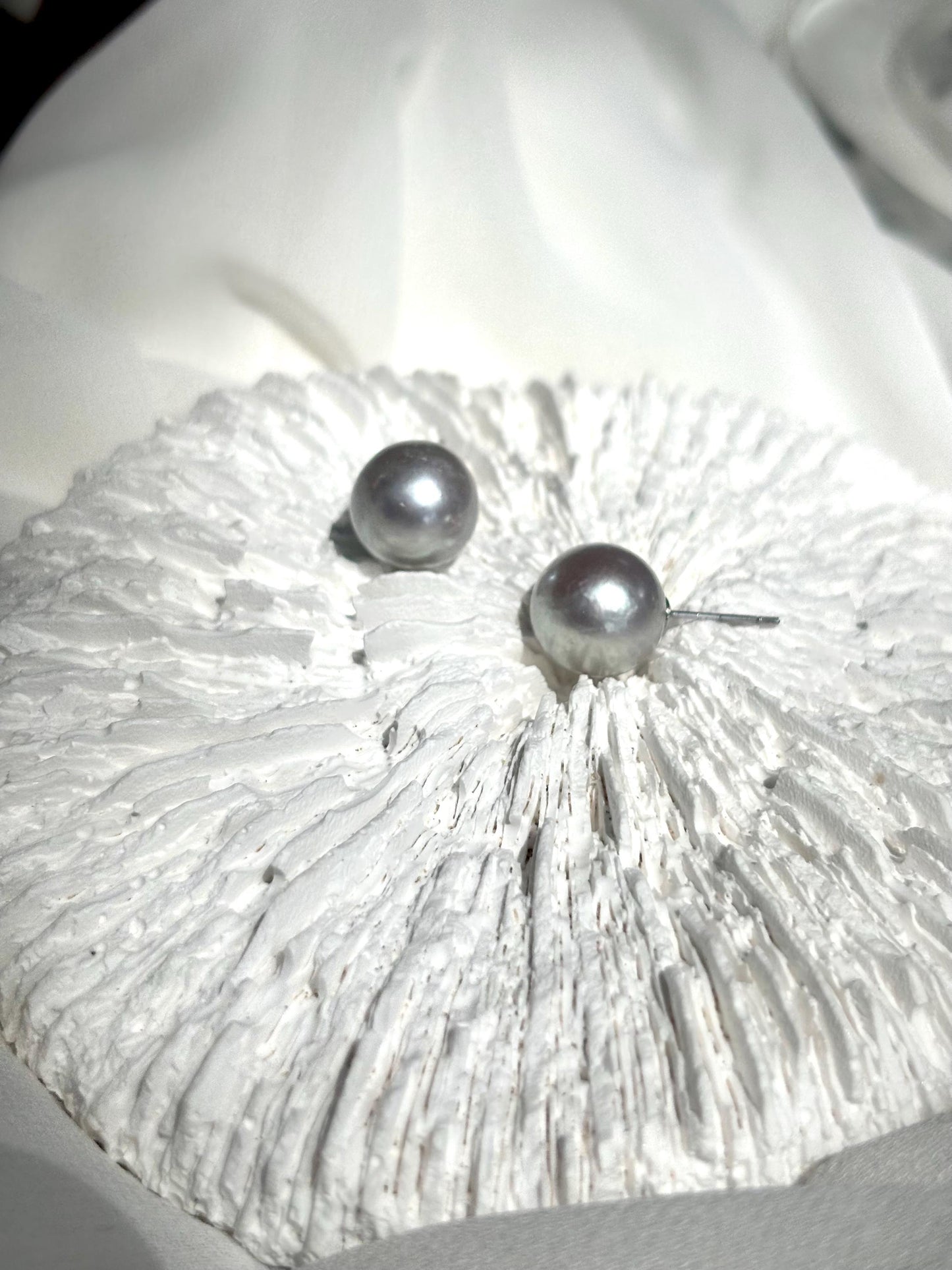 River Lune - Grey Silver Luster Pearl Stud Earrings