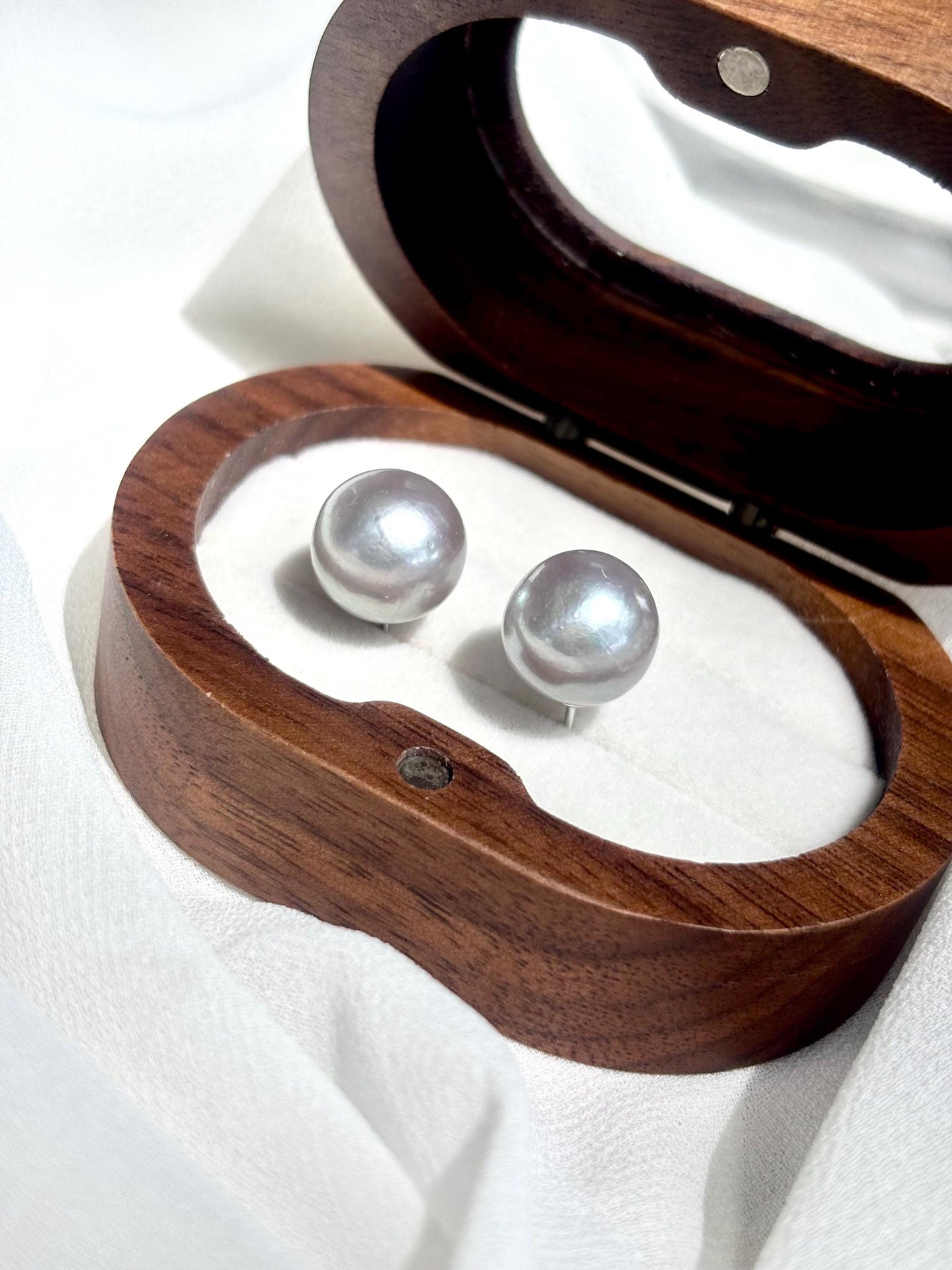 River Lune - Grey Silver Luster Pearl Stud Earrings