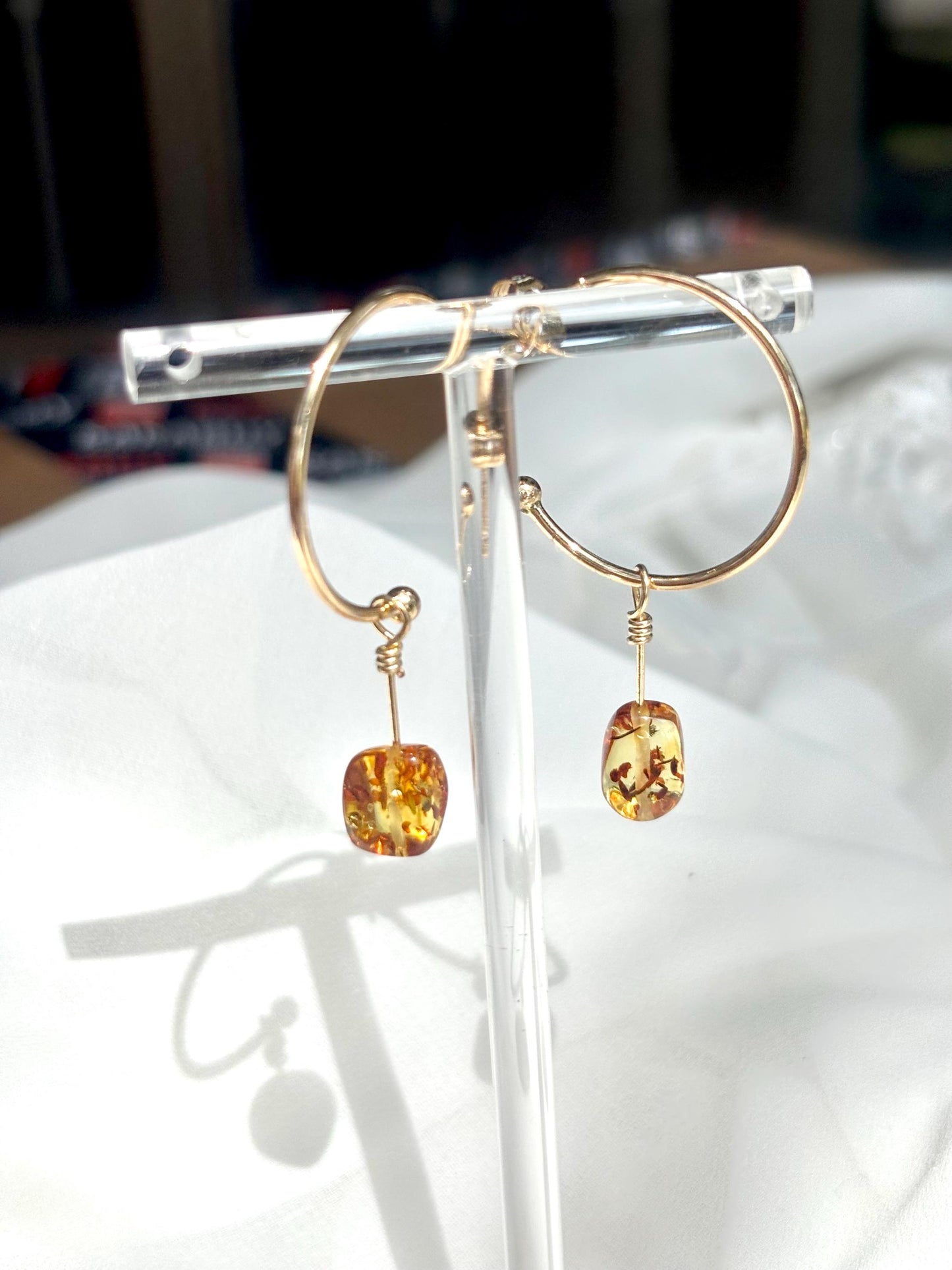 Golden Glow - Natural Floating Flower Amber Hoop Earrings