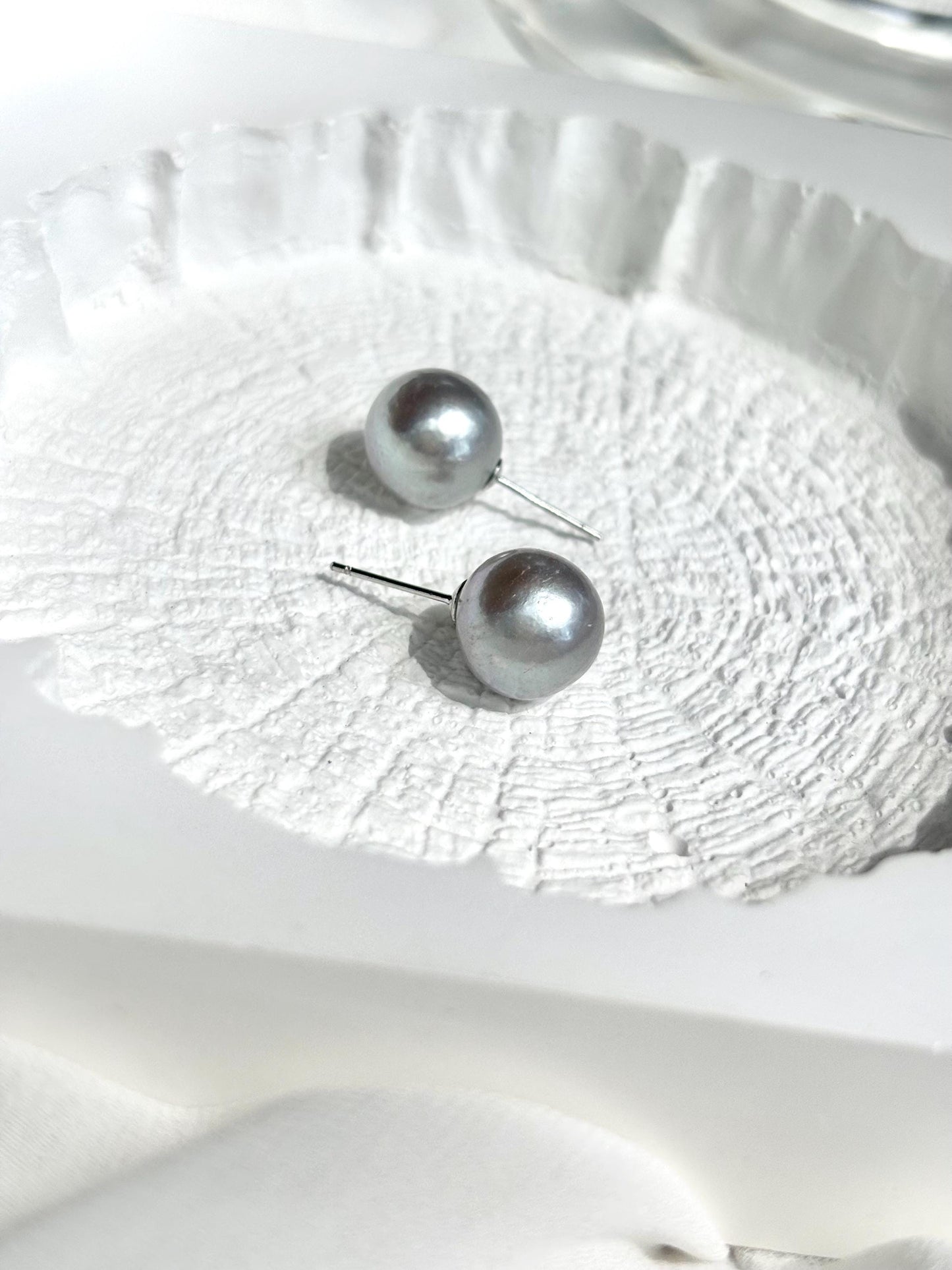 River Lune - Grey Silver Luster Pearl Stud Earrings