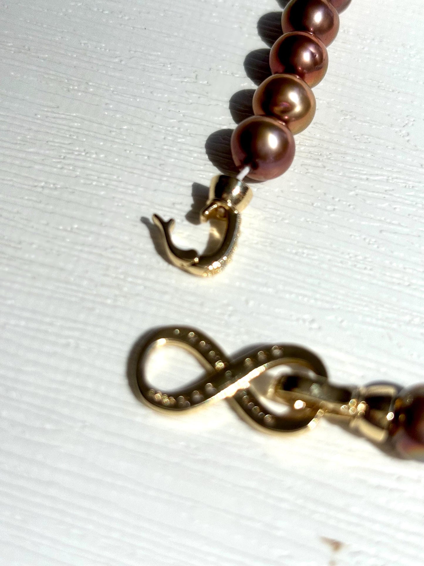 Caramel Moonlight Reverie - A Whisper of Freshwater Pearls