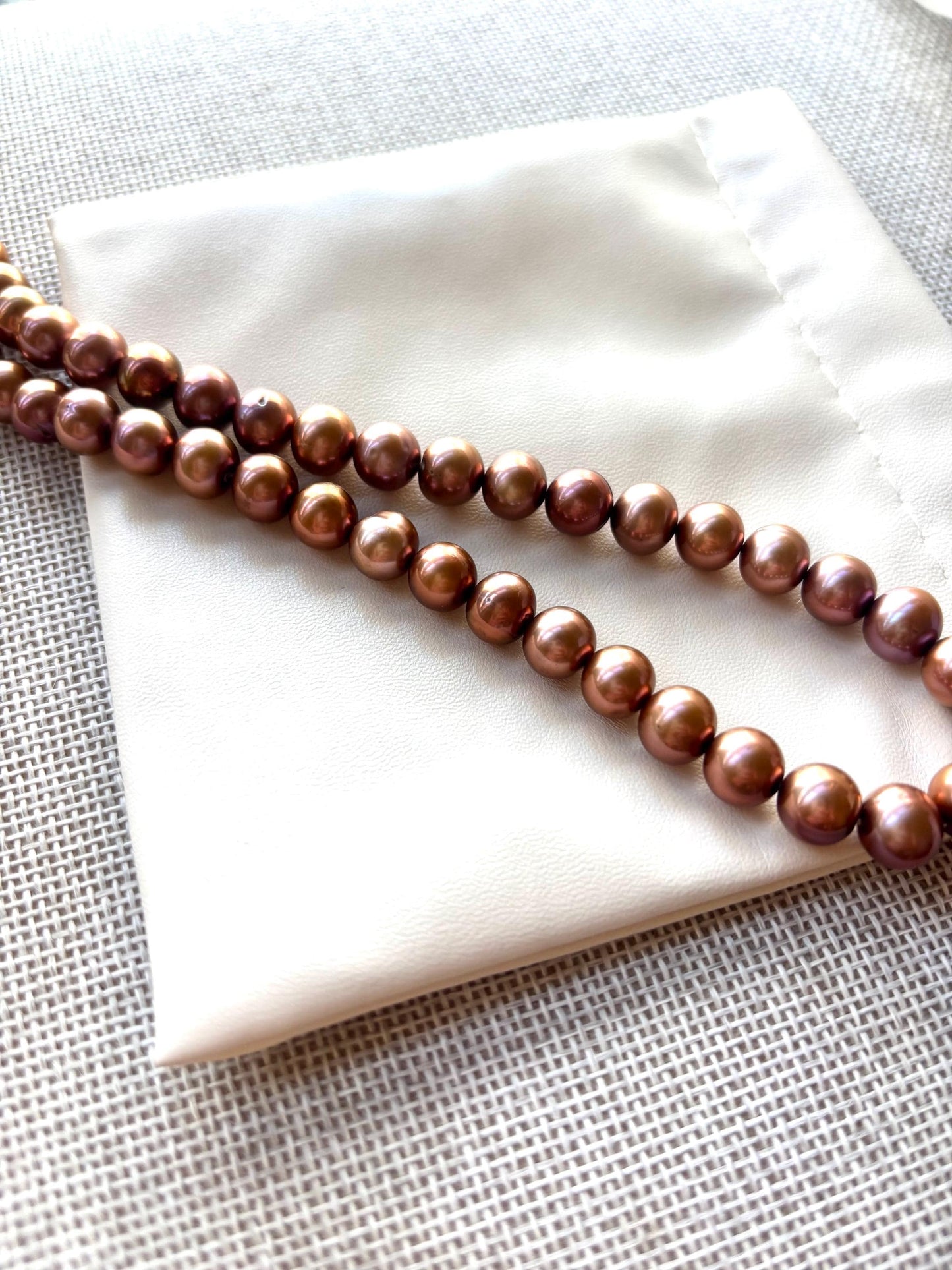 Caramel Moonlight Reverie - A Whisper of Freshwater Pearls