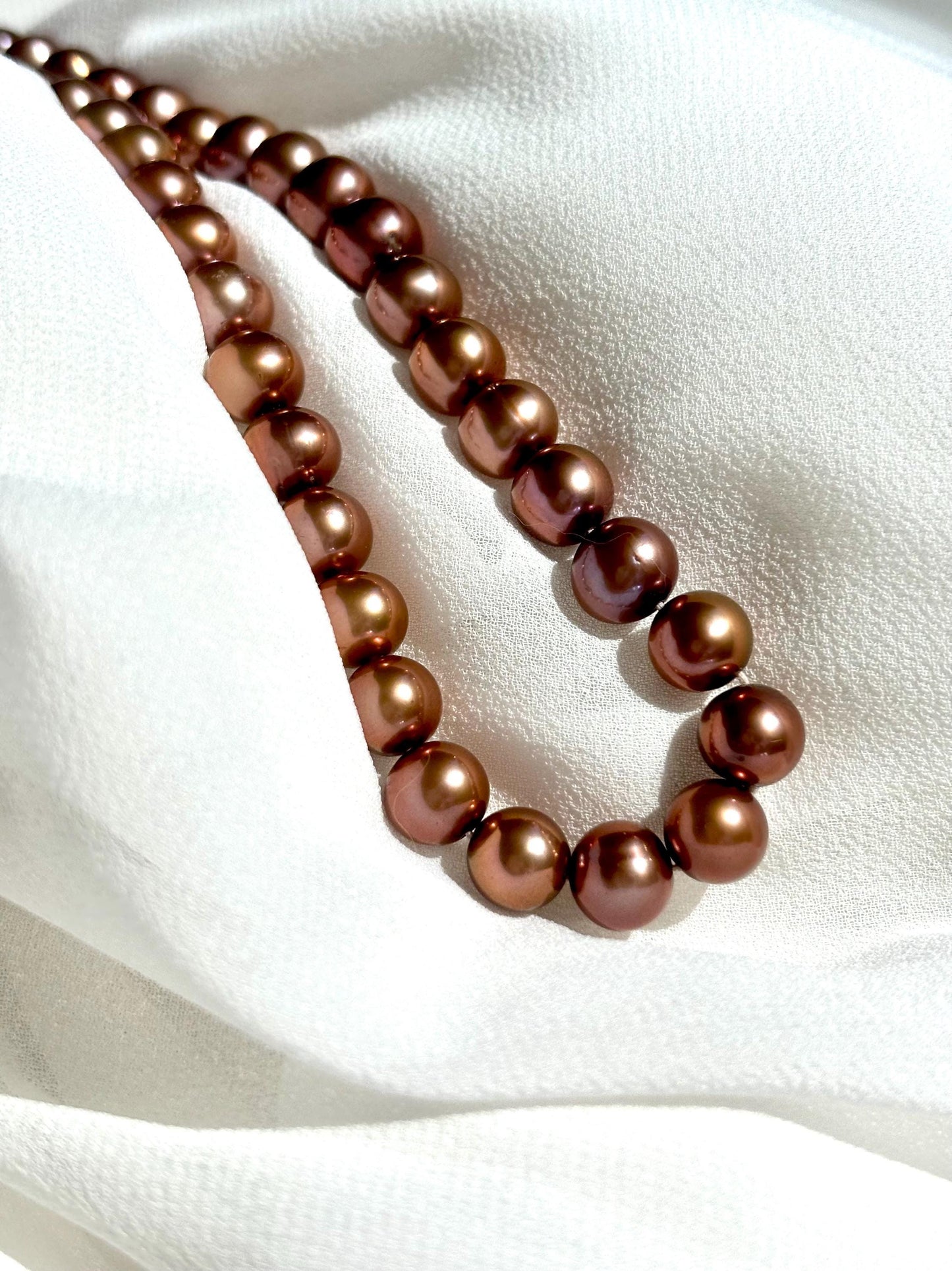 Caramel Moonlight Reverie - A Whisper of Freshwater Pearls