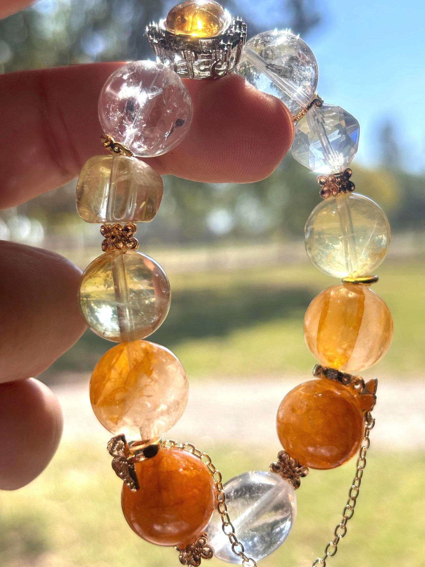 Solenara - Golden Light Heart Crystal Bracelet