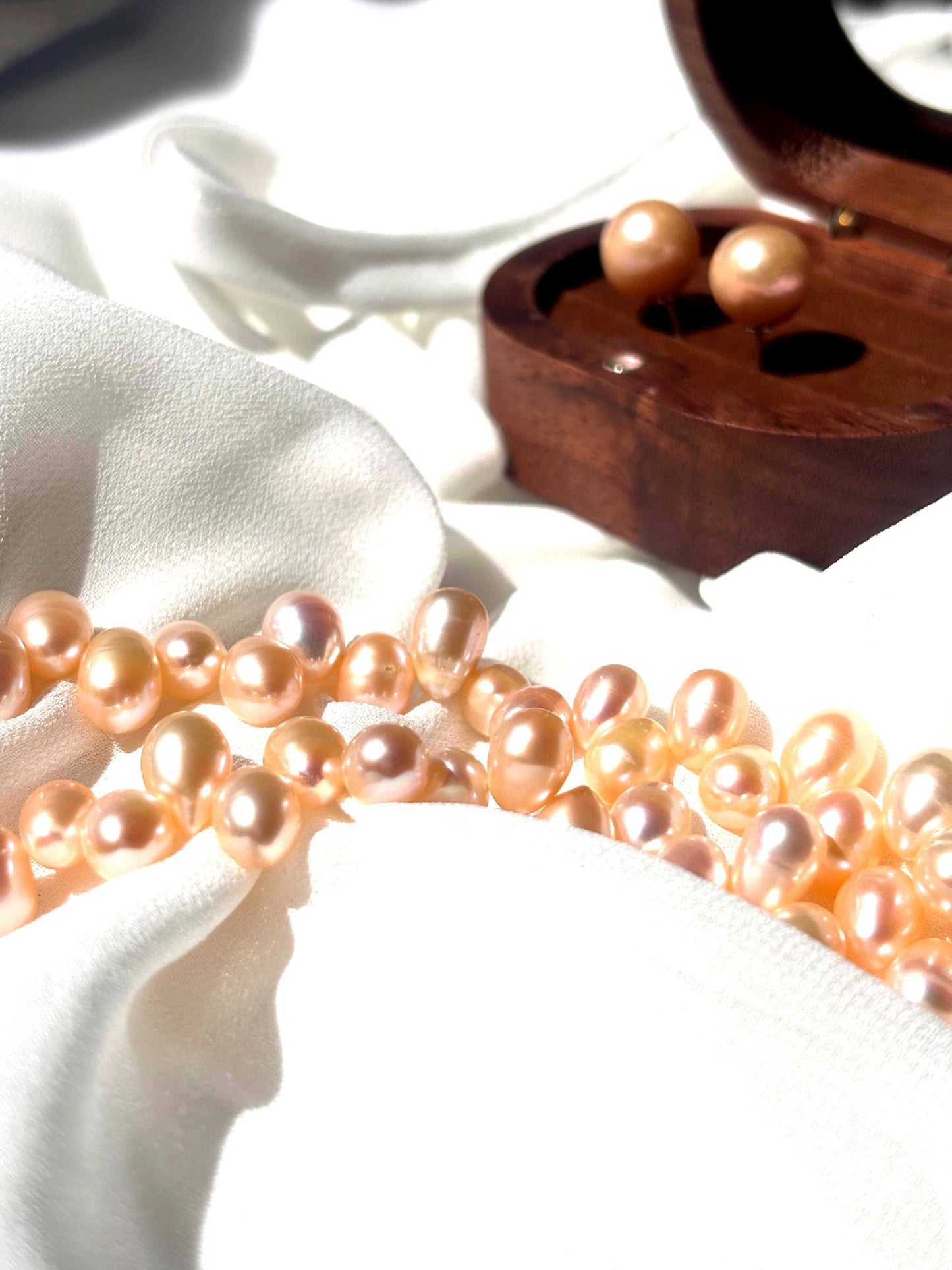 Peach Blossom Glow - Baroque Pearl Necklace & Earrings Set