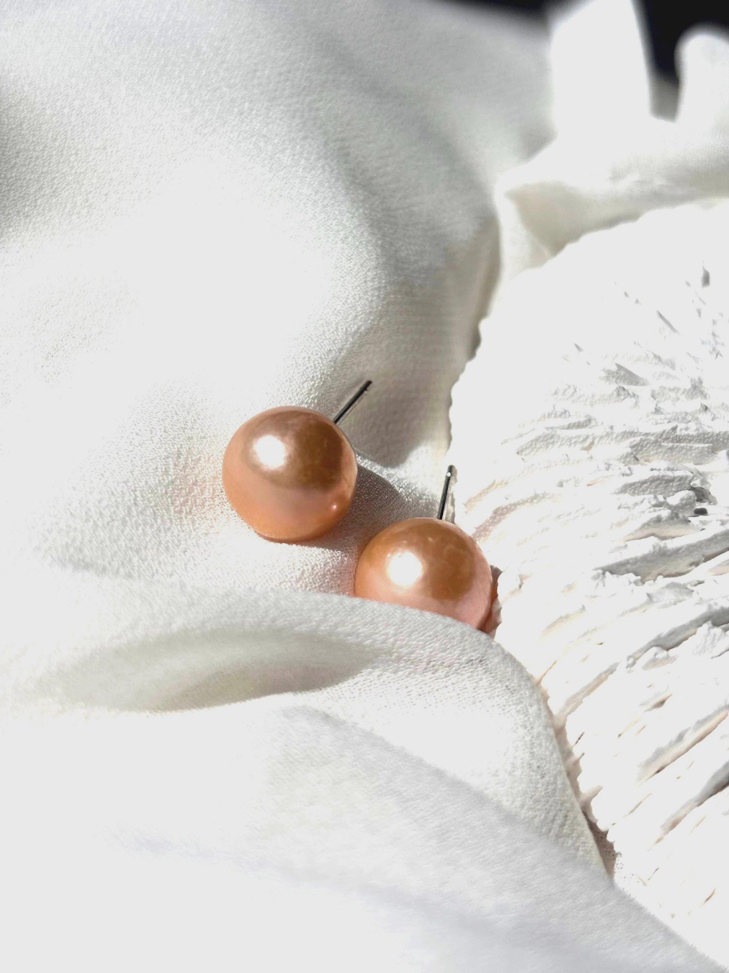 Peach Blossom Glow - Baroque Pearl Necklace & Earrings Set
