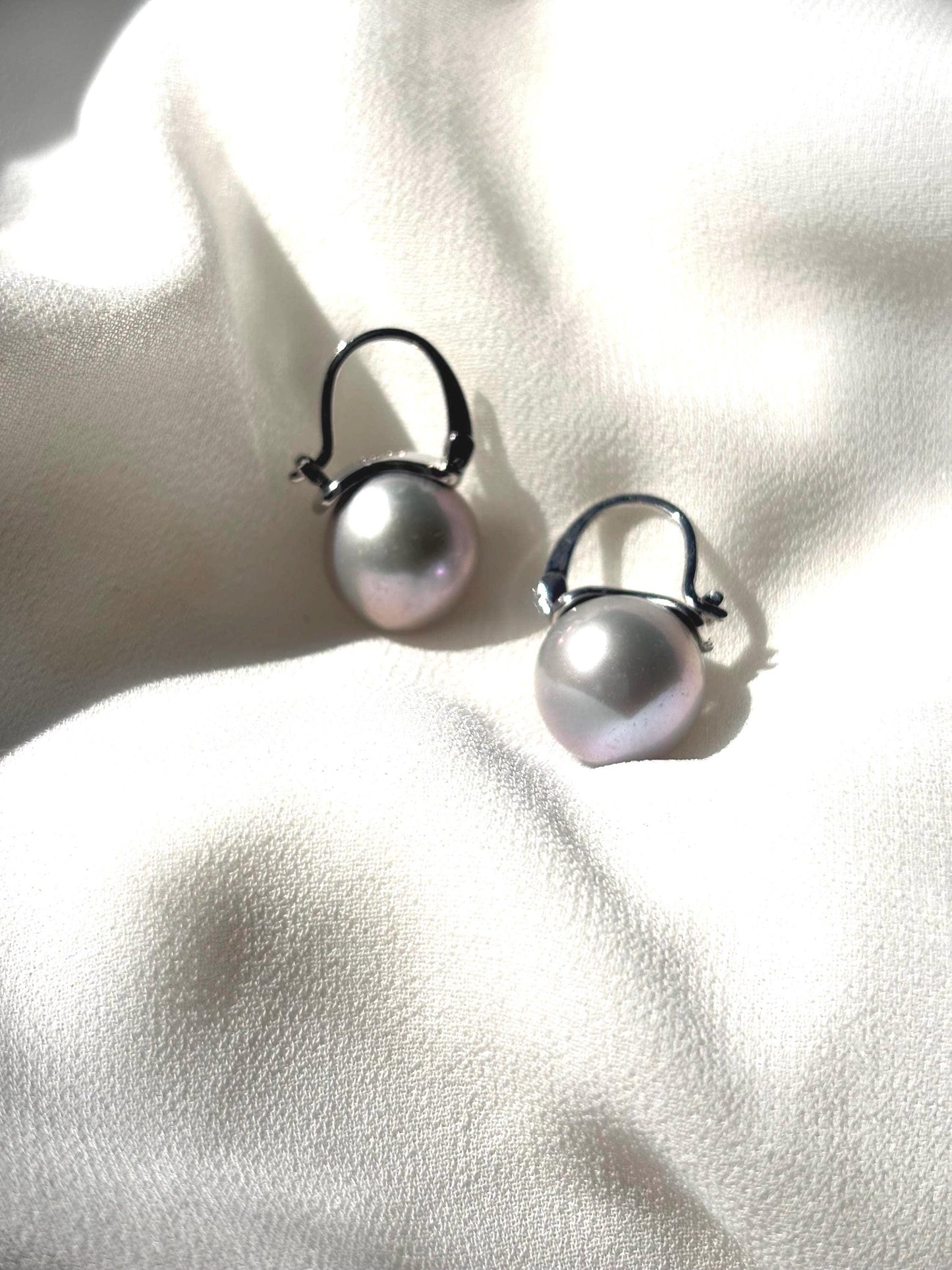 Moonlit Halo - Grey Freshwater Pearl Huggie Earrings
