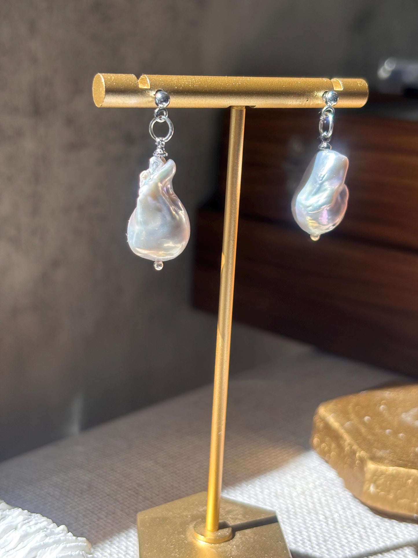 Silverstream Whisper - Fish Tail Baroque Pearl Stud Earrings