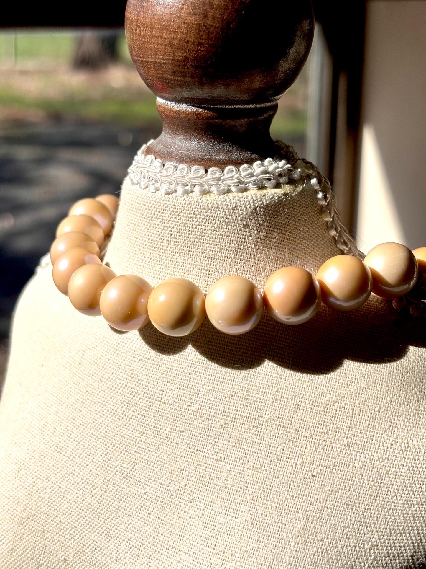 Velvet Aura - Nude Baroque Pearl Necklace, Minimalist Freshwater Pearl Jewelry, Gift for Mum, June Birthstone