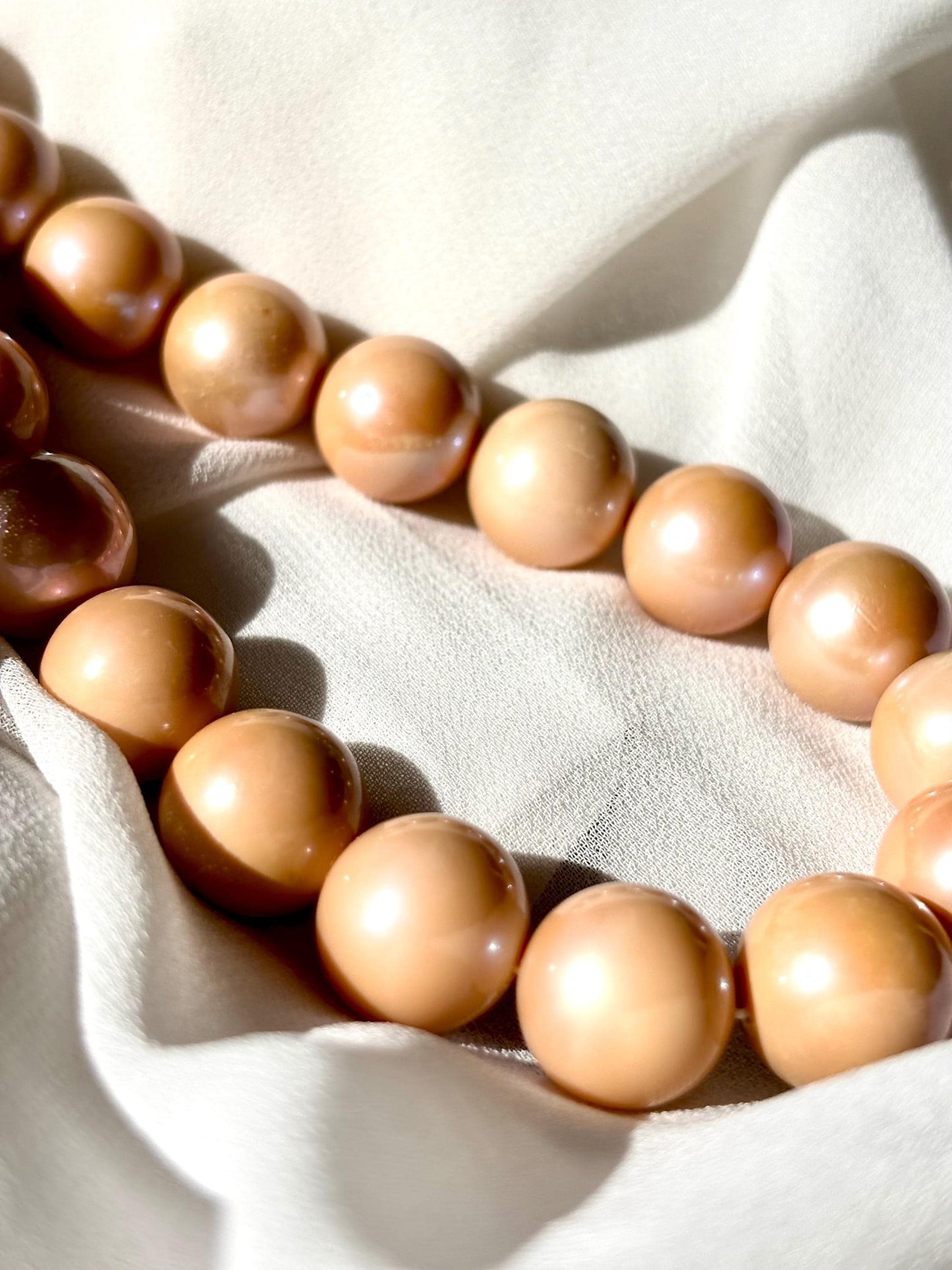 Velvet Aura - Nude Baroque Pearl Necklace, Minimalist Freshwater Pearl Jewelry, Gift for Mum, June Birthstone
