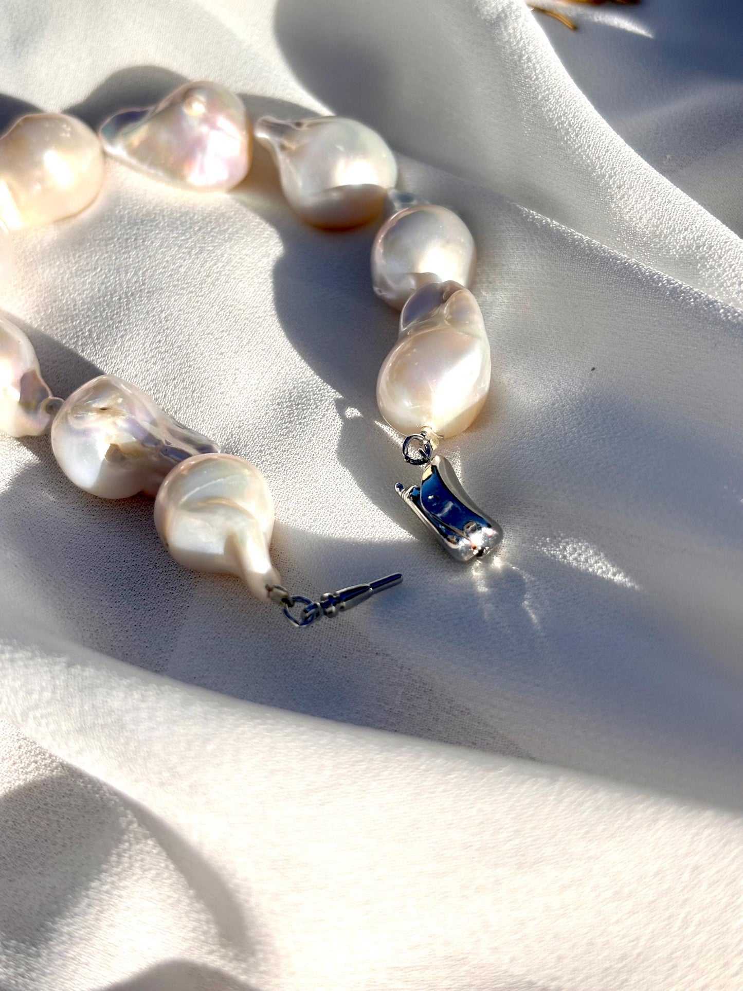 Luna Tide - White Fishtail Baroque Pearl | Freshwater Pearl Jewelry | Sterling Silver Bracelet for Her
