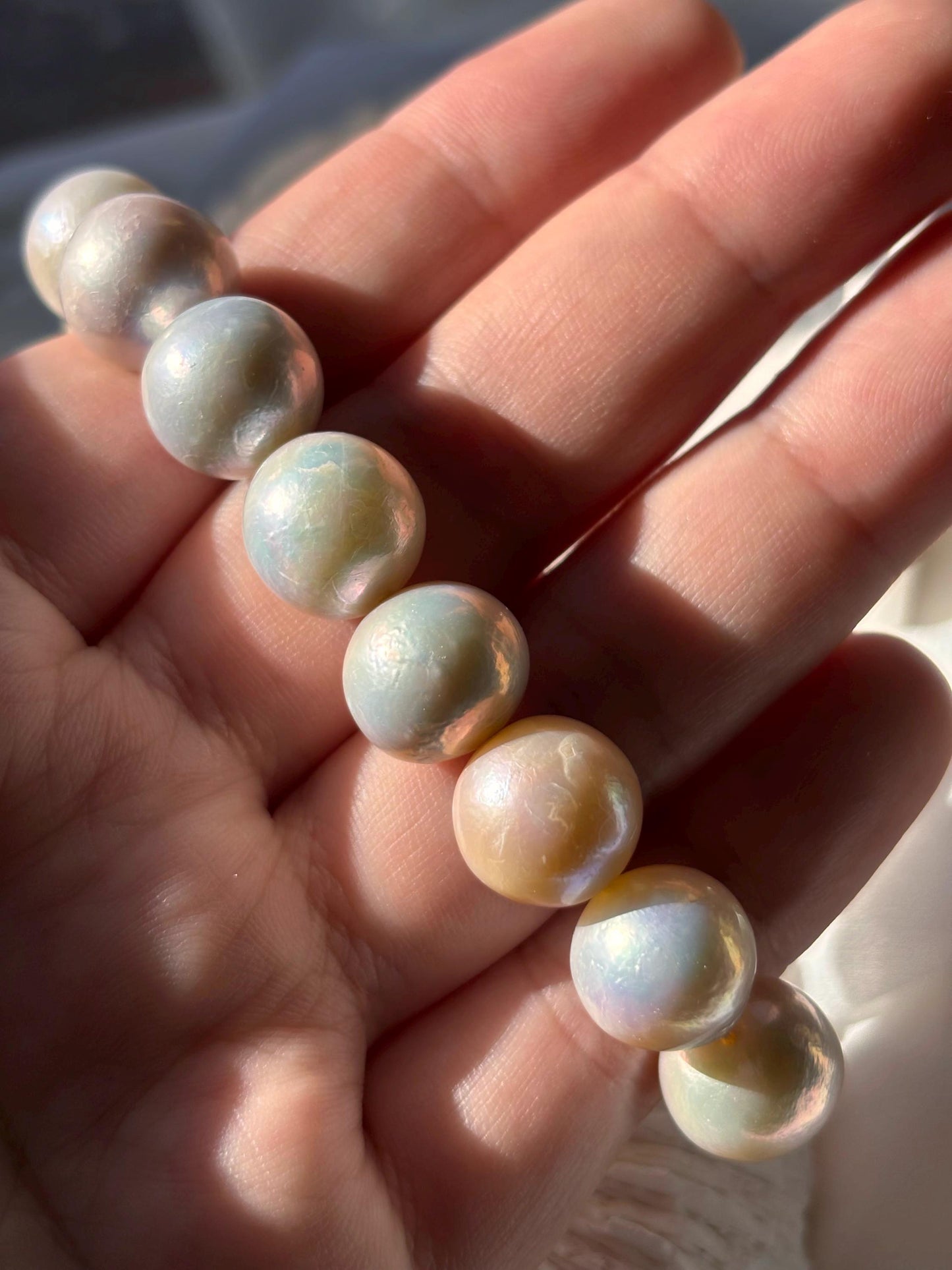 Ivory Whisper - White Baroque Freshwater Pearl Bracelet, Minimalist Bracelet, Elegant Everyday Jewelry, Gift for Mum, June Birthstone
