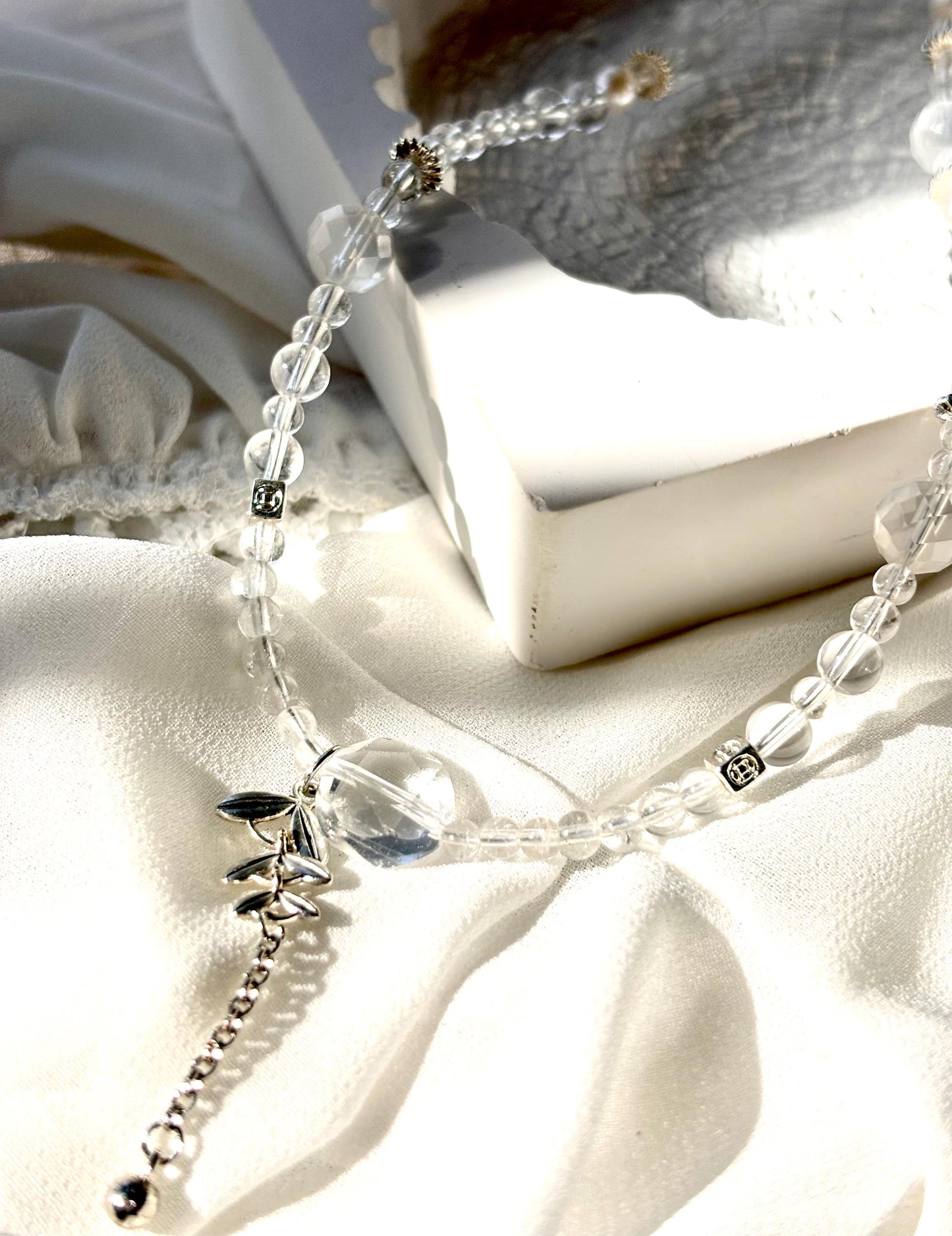Lunareth - White Crystal Pearl Necklace | Freshwater Pearl Jewelry | Clear Quartz Spiritual Necklace | Elegant Healing Jewelry Gift