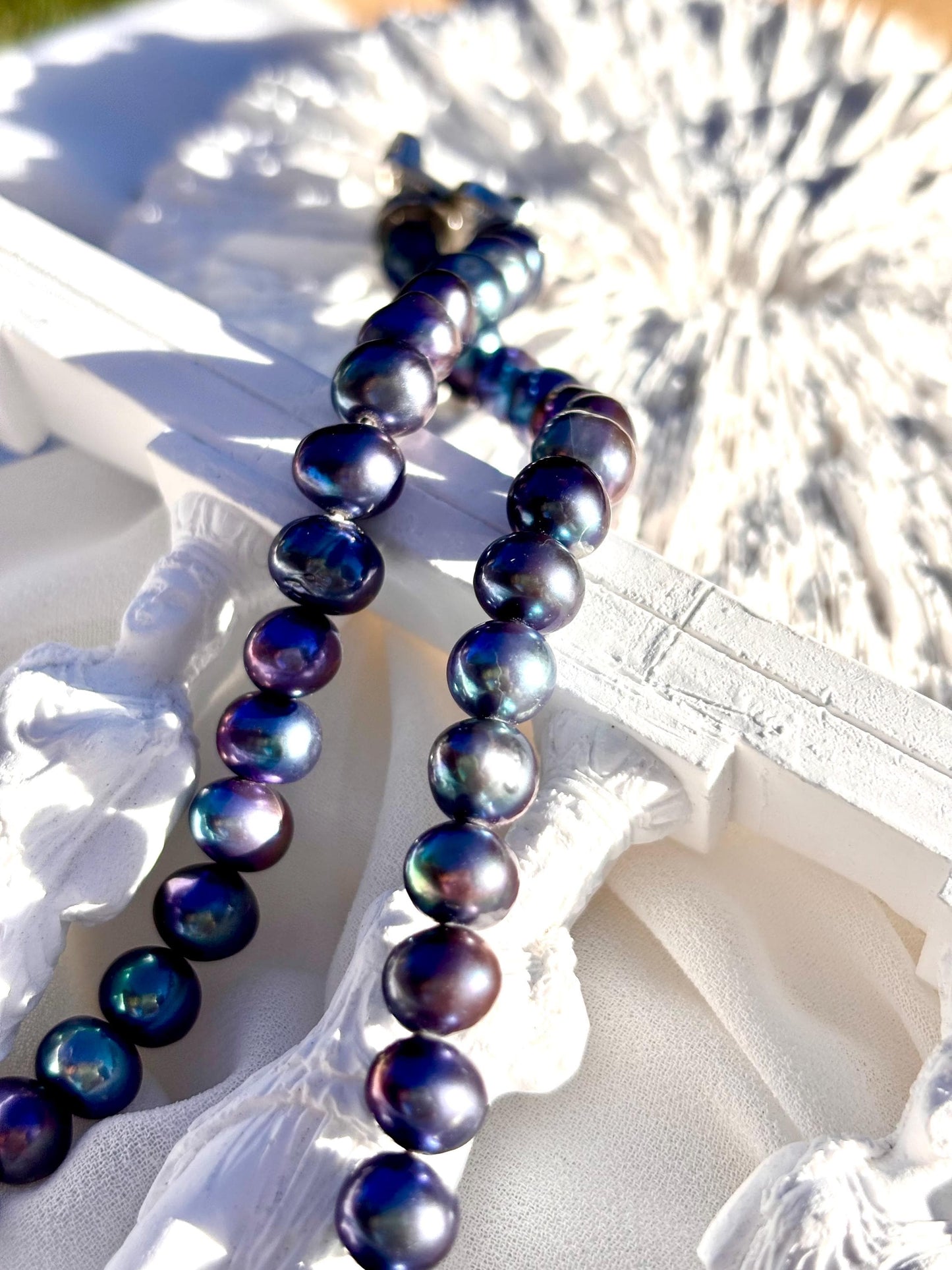 Midnight Tide – Peacock Blue Freshwater Pearl Necklace | Natural Iridescent Pearls | Ocean Inspired Sterling Silver Choker