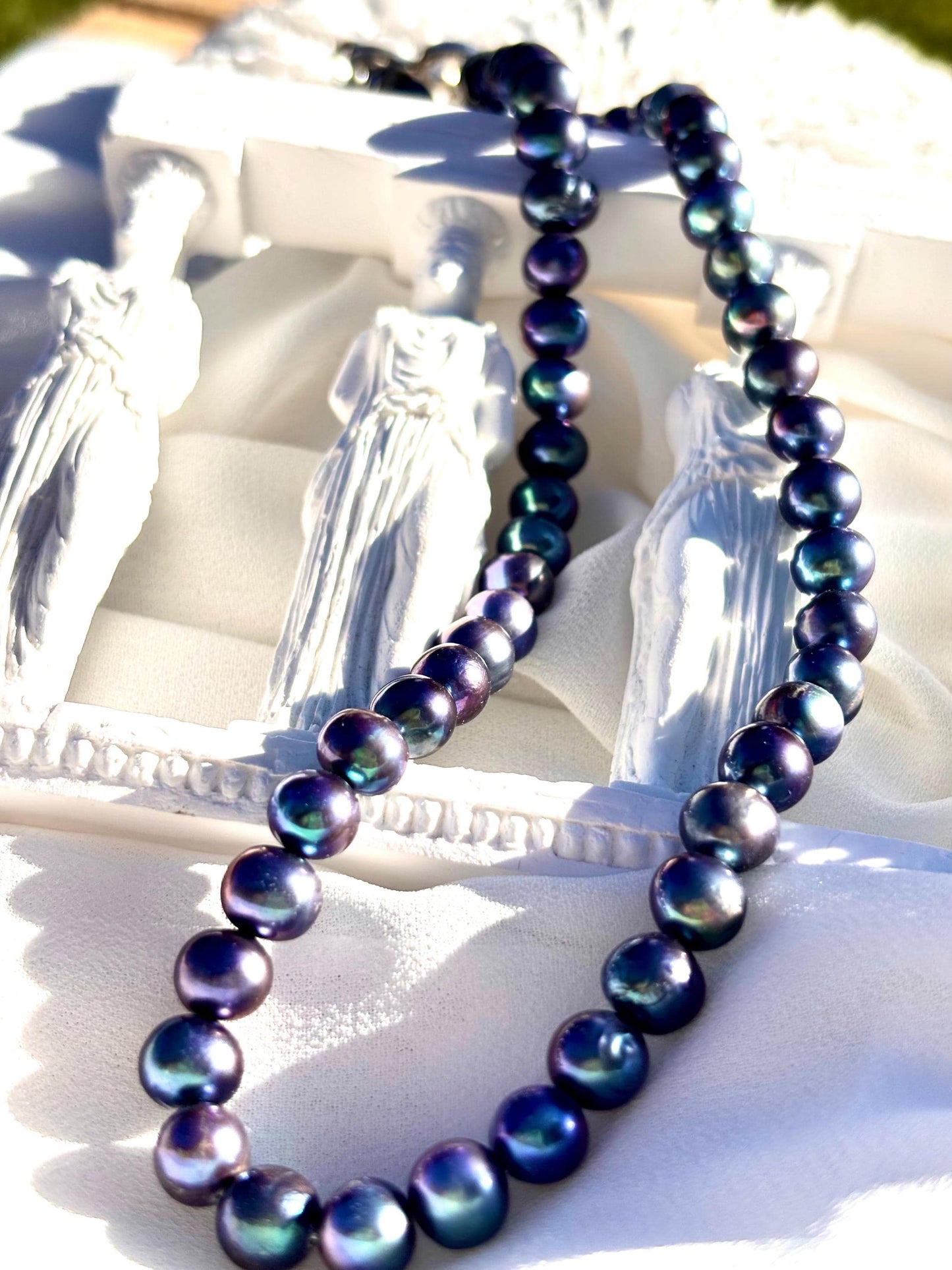 Midnight Tide – Peacock Blue Freshwater Pearl Necklace | Natural Iridescent Pearls | Ocean Inspired Sterling Silver Choker