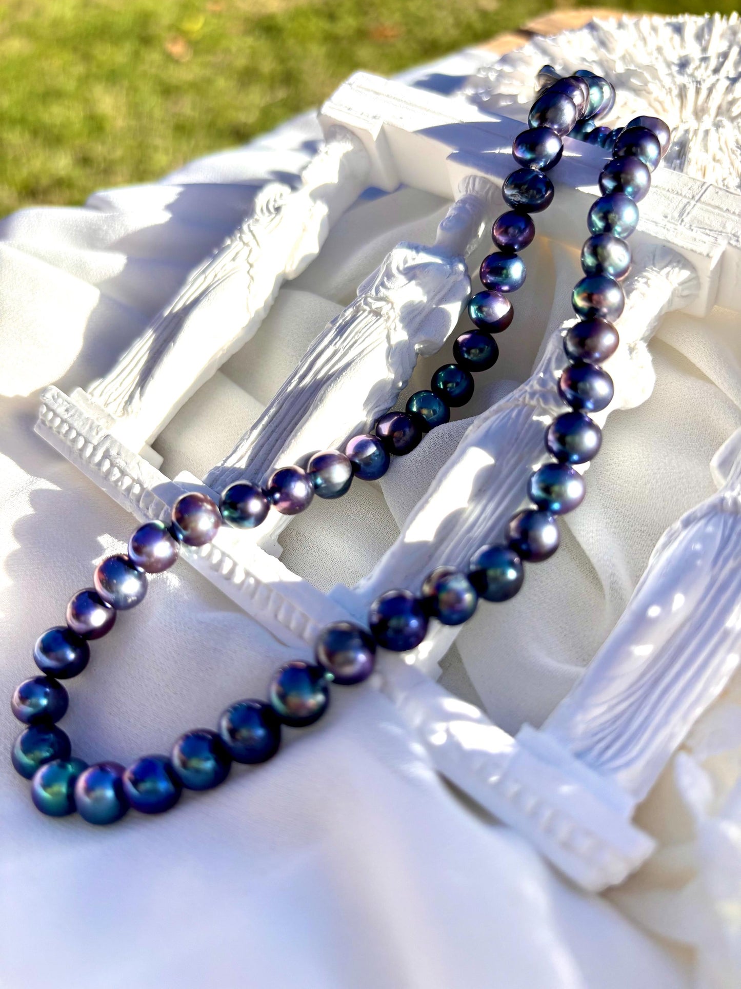 Midnight Tide – Peacock Blue Freshwater Pearl Necklace | Natural Iridescent Pearls | Ocean Inspired Sterling Silver Choker