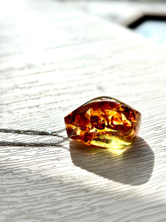 Vivid Leaves Floating Amber Necklace | Natural Baltic Amber Pendant | 925 Sterling Silver Adjustable Necklace | Gift for Her